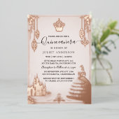 Pastellettertype Dusty Glam Roos Gold Quinceanera Folie Uitnodiging (Staand Voorkant)