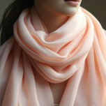 Pastelperzik - effen kleur sjaal<br><div class="desc">Wikkel jezelf in zachtheid en elegantie met deze vloeiende Pastel Peach chiffon sjaal. Met een breedte van 16 inch en een lengte van 72 inch biedt deze langwerpige rechthoekige sjaal eindeloze stylingmogelijkheden, of deze nu over je schouders zijn gedrapeerd, om je nek zijn gebonden of als hoofddoek zijn gedragen. Gemaakt...</div>