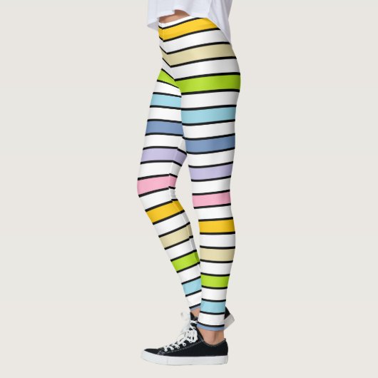 Pastelregenboog, witte en zwarte strepen leggings (Links)