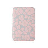 Pastelroze en grijze bloemenmonogram badmat (Voorkant Verticaal)