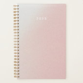 Pastelroze gradiënt gepersonaliseerd 2025 planner (Voorkant)