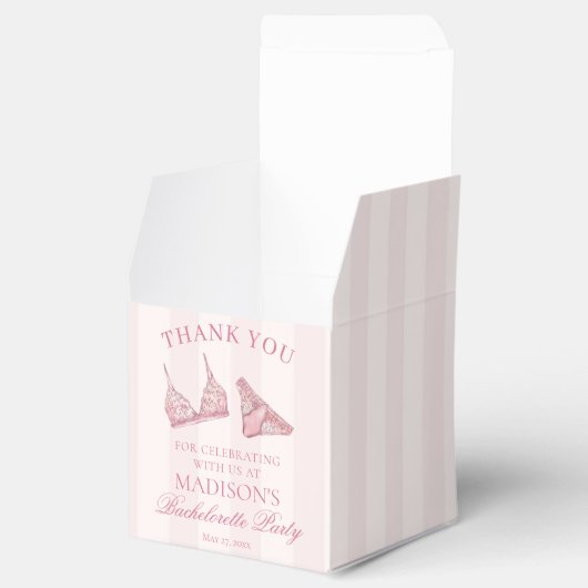 Pastelroze lingerie vrijgezellenfeest dessert bedankdoosjes (Geopend)