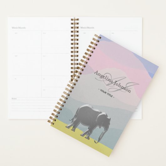 Pastelroze monogram planner (Display)