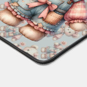 Pastelteddybeer die bloem vasthoudt die overalls d bureaumat (Hoek)