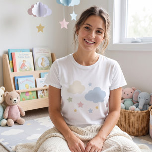 Pastelwolken en sterren babyshower t-shirt