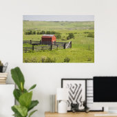 Pastingvelden met een rode kraan en een omheind ge poster (Thuiskantoor)