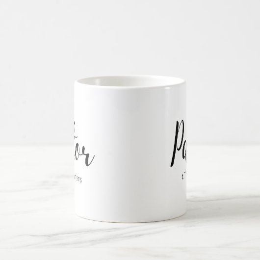 pastoor Mok (Center)