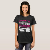 Pastors Wife die ze moet verzinnen T-shirt (Voorkant volledig)