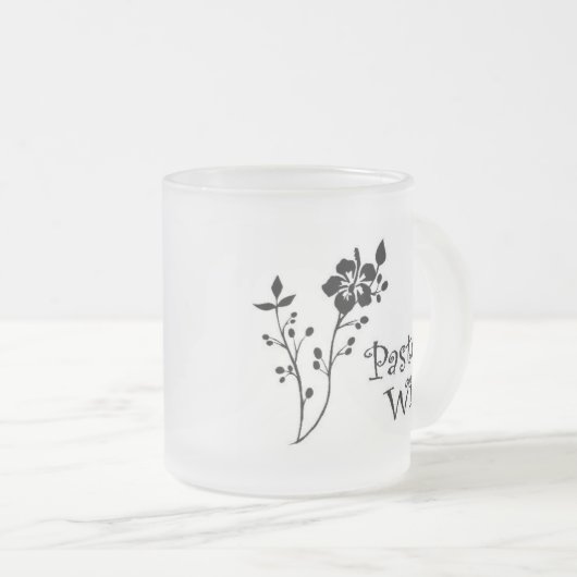 Pastors Wife Elegance Matglas Koffiemok (Voorkant rechts)