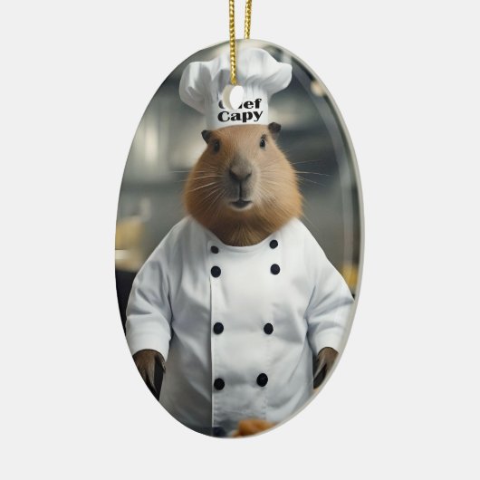 Pastry Prowess: de culinaire capibara Keramisch Ornament (Links)