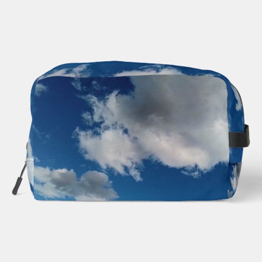 Patches van verschillende gevormde wolken toilettasje (Achterkant)