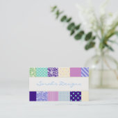 Patchwerkpatroonkwadraten - paars, geel en blauw visitekaartje (Staand voorkant)