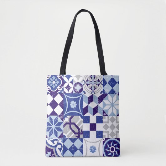 patchwork-achtergrond met traditioneel blauw tote bag (Voorkant)