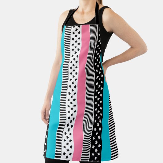 Patchwork gemaakt van veelkleurige stroken stof i schort (Insitu)