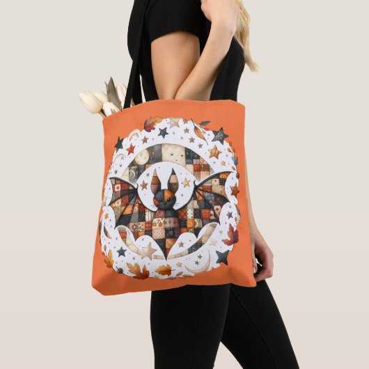 Patchwork Halloween Bat in Herfst Kleuren Tote Bag (Dichtbij)