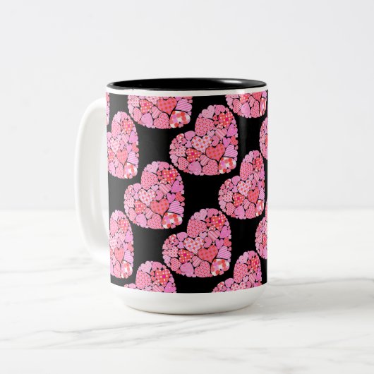Patchwork Hearts Black Coffee Mok (Voorkant links)