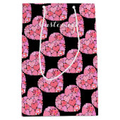 Patchwork Hearts Black Gift Bag Medium Cadeauzakje (Voorkant)