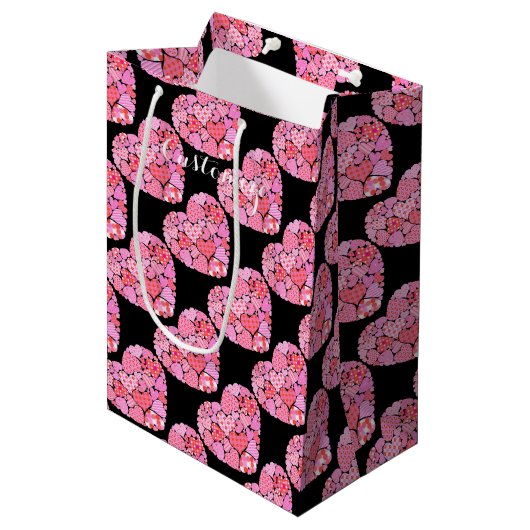 Patchwork Hearts Black Gift Bag Medium Cadeauzakje (Voorkant Gekanteld)