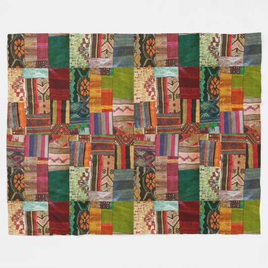 Patchwork in Red and Green Kilim Design Fleece Deken (Voorkant (Horizontaal))
