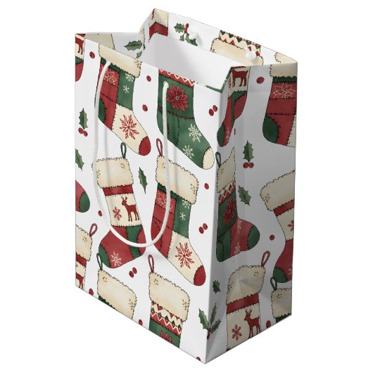 Patchwork Kerstmutsen Rood Groen Wit Medium Cadeauzakje (Achterkant Gekanteld)