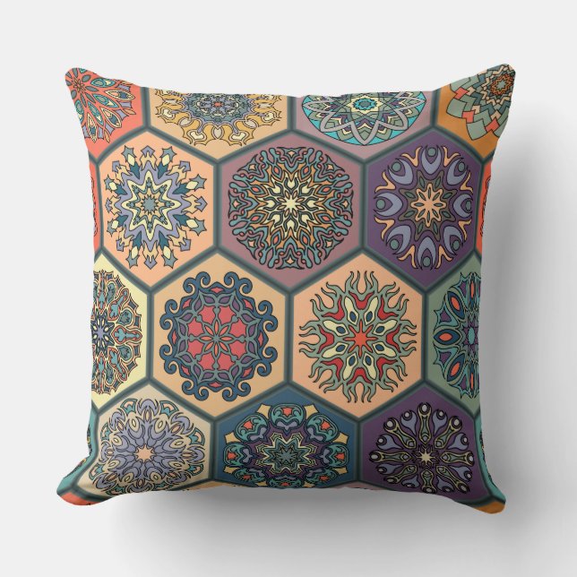  patchwork met floral mandala - elementen kussen (Voorkant)