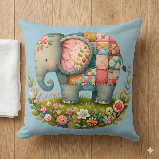 Patchwork Olifant Bloemenweide Charme Kussen