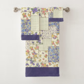 Patchwork Patroon Floral Flowers Paarse Stippen Bad Handdoek (Insitu)