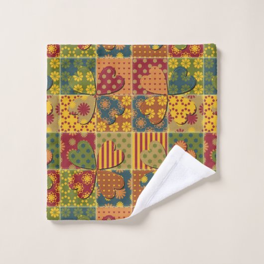Patchwork Pattern Heart Button Stripe Green Yellow Bad Handdoek (Wasdoekje)