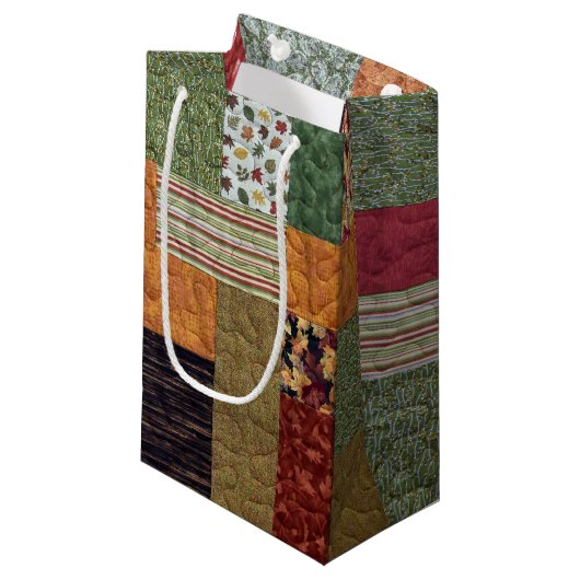 Patchwork Quilt Klein Cadeauzakje (Voorkant Gekanteld)