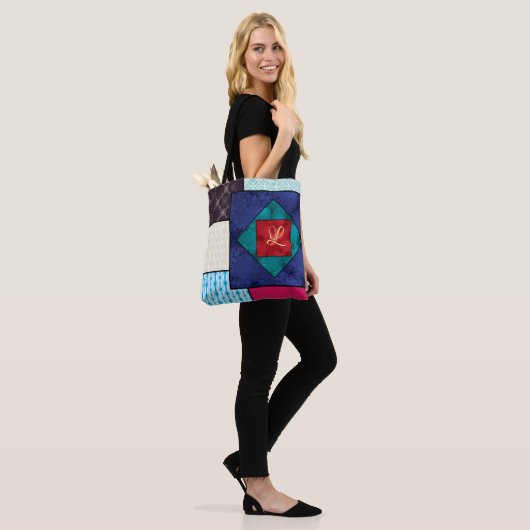 Patchwork Quilt Monogram Tote Bag (Op model)