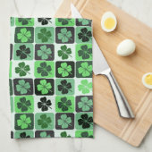 Patchwork Shamrocks Theedoek (Quarter Fold)