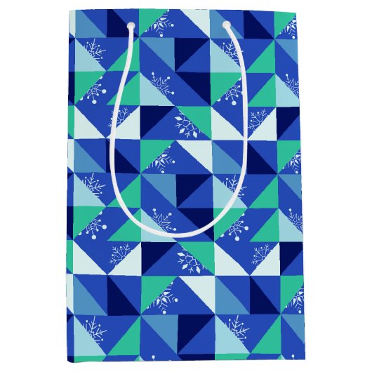 Patchwork sneeuwvlokken - Blauwe achtergrond - Gif Medium Cadeauzakje (Voorkant)