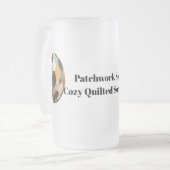 Patchwork Sphere: Gezellig gewatteerd Voetbal Matglas Bierpul (Voorkant links)