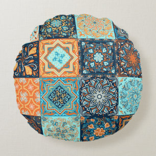 Patchwork stijl: Decoratieve vierkante Ornamenten Rond Kussen