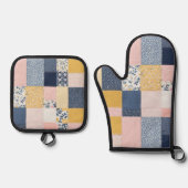 Patchwork Stijl Roze Blauw Rustiek Patterned Ovenwant & Pannenlap Set (Voorkant)