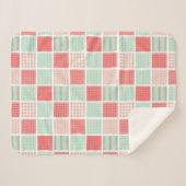 Patchwork Style Red en Blue Squares Patroon Sherpa Deken (Voorkant (horizontaal))