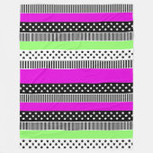 Patchwork van zwart-wit en neon strepen fleece deken (Voorkant)