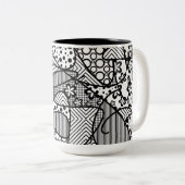 Patchwork voor zwart-wit patroon 04 tweekleurige koffiemok (Voorkant rechts)