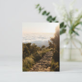 Path above the clouds with golden sunrise, Madeira Briefkaart (Staand voorkant)