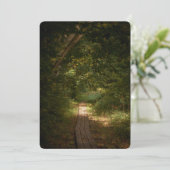 Path through forest feestdagenkaart (Staand voorkant)