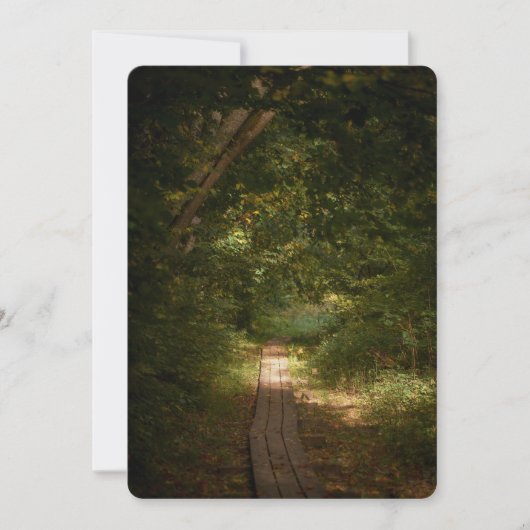 Path through forest feestdagenkaart (Voorkant)