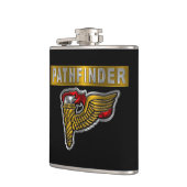 Pathfinder Badge- “Pathfinder” Fles Heupfles (Links)