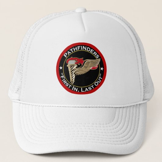 Pathfinder Motto Trucker Pet (Voorkant)