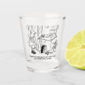 Patiënt vertelt dokter dat hij nu beter is. shot glas (Voorkant)