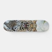 Patineta Leopardo Veloz Atacando Persoonlijk Skateboard (Horizontaal)