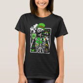 Patrick's Day Skeleton Shamrock Skull Drinking Cof T-shirt (Voorkant)
