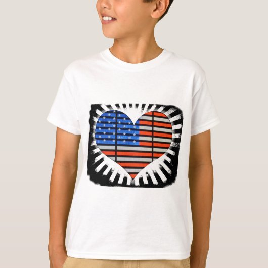 Patriot Heart American Flag T-shirt (Voorkant)