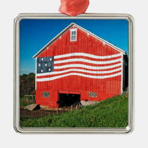 Patriotic Barn Metalen Ornament