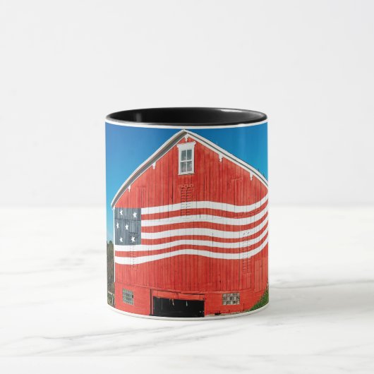 Patriotic Barn Mok (Midden)