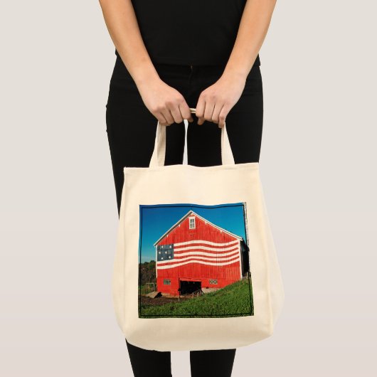 Patriotic Barn Tote Bag (Voorkant (product))